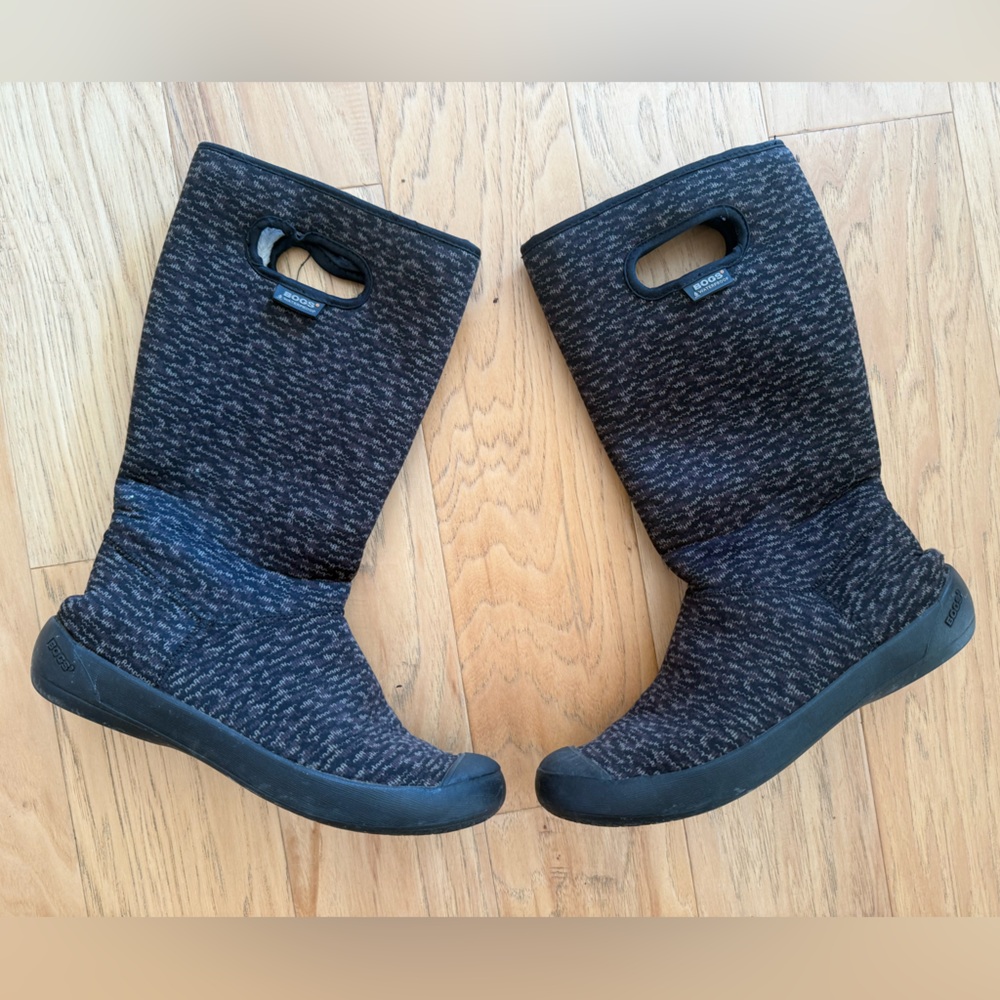 Bogs boots - comfy neoprene ‘moccasin’ style